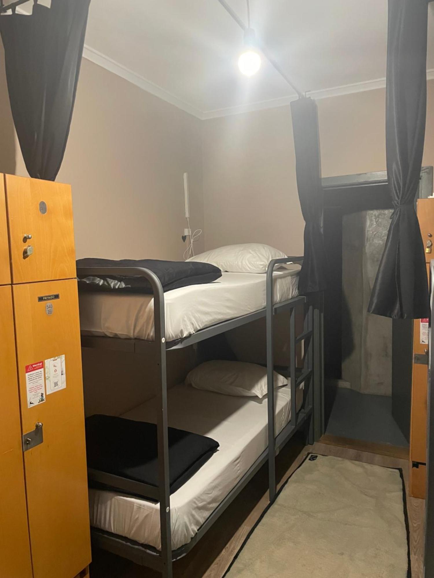 Aqui Ha Gato Hostel Vila Praia de Âncora Kültér fotó